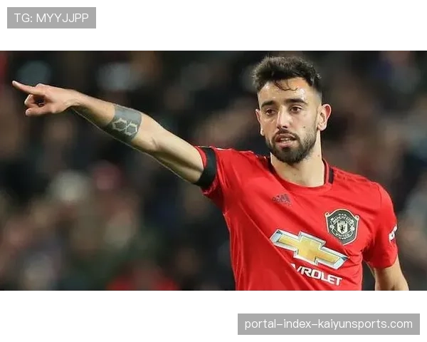 萨索洛擅长通过密集防守压缩空间 再利用中场直塞发动快速反击 萨索洛擅长通过密集防守压缩空间 再利用中场直塞发动快速反击